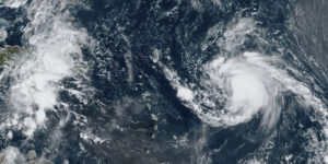 Une tempête tropicale s'apprête à frapper la Guadeloupe en pleine saison cyclonique dans l'Atlantique.