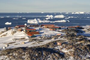 Base antarctique Dumont-d'Urville.