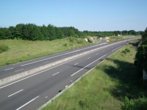 L’autoroute A837, dite autoroute des Oiseaux.