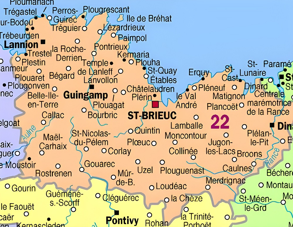 Carte des principales communes des Côtes-d'Armor.