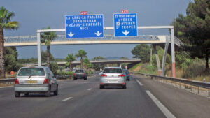 Échangeur entre les autoroutes A57 et A570, à l'est de Toulon, Var.