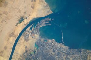 Le port de Suez terminus sud du canal de Suez