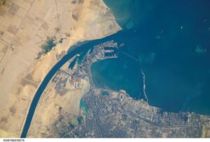 Le port de Suez terminus sud du canal de Suez