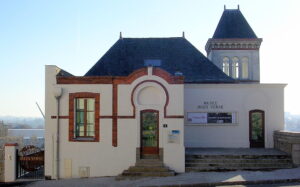 Musée Jules-Verne.