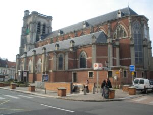 Notre-Dame-De-La-Visitation, l'église du bourg de Lomme.