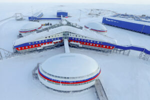 La base Nagourskoïé un aéroport militaire russe de l'Arctique.
