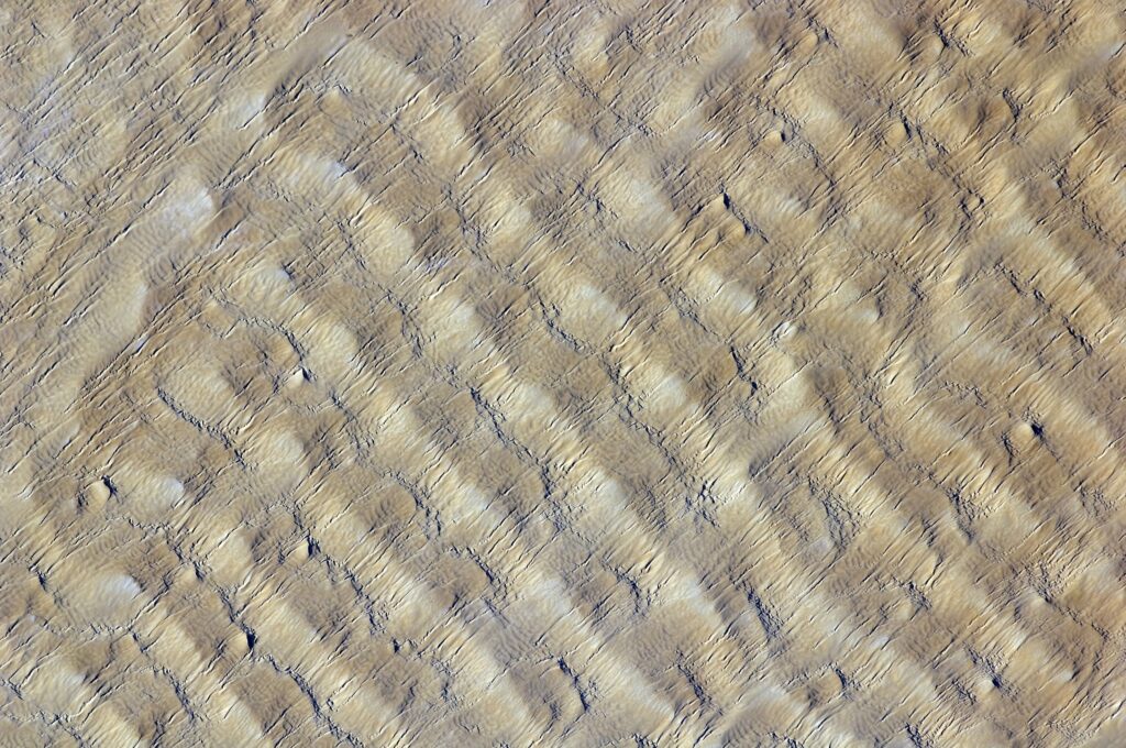 Image satellite des dunes de sable du Grand erg de Bilma