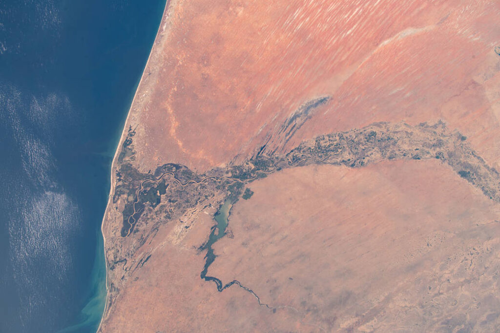 Image satellite du fleuve Sénégal d'Afrique de l'Ouest