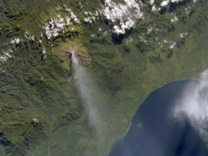Image satellite du volcan Bagana sur l’île de Bougainville