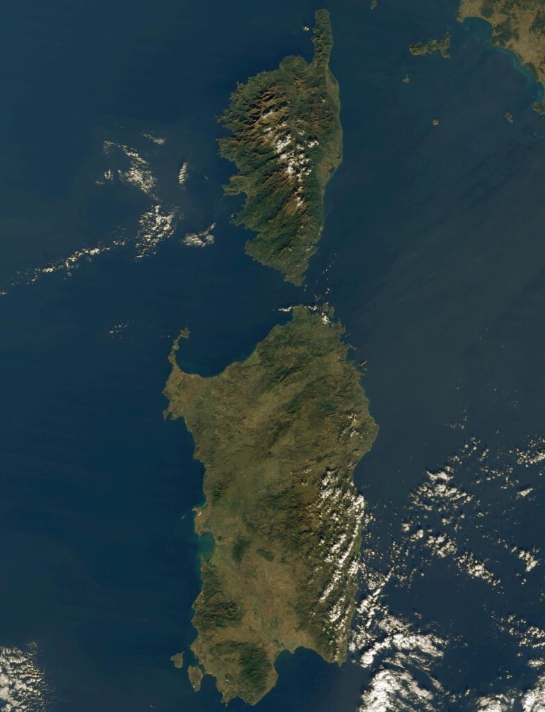 Image satellite de la Corse et la Sardaigne