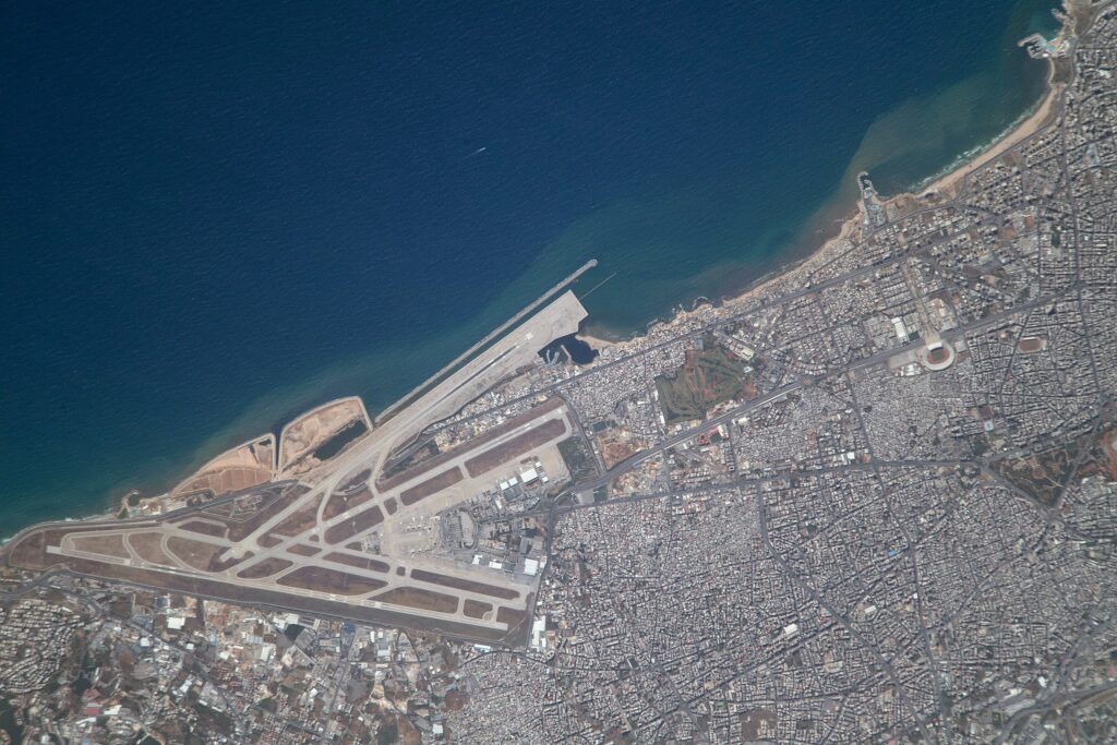 Image satellite de l'aéroport international de Beyrouth.