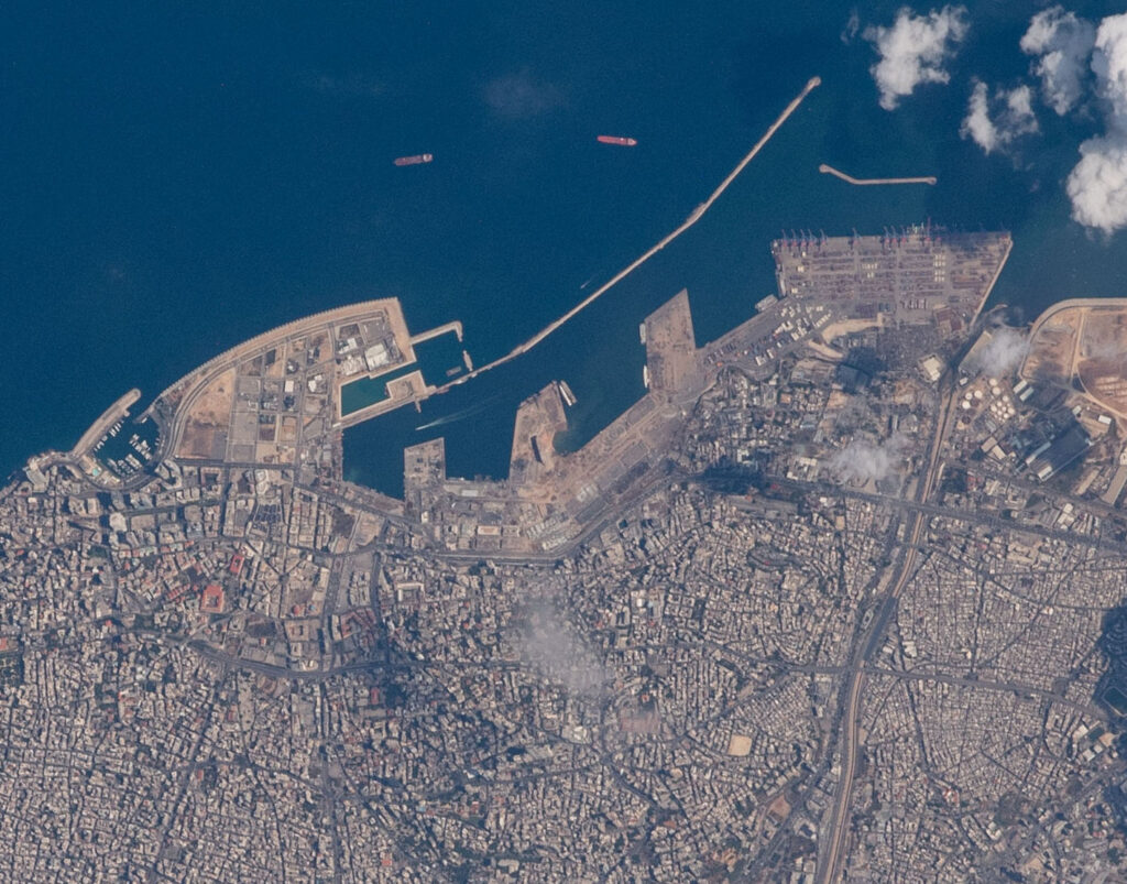 Image satellite du port de Beyrouth.