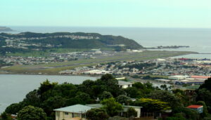 Aéroport de Wellington depuis le mont Victoria.