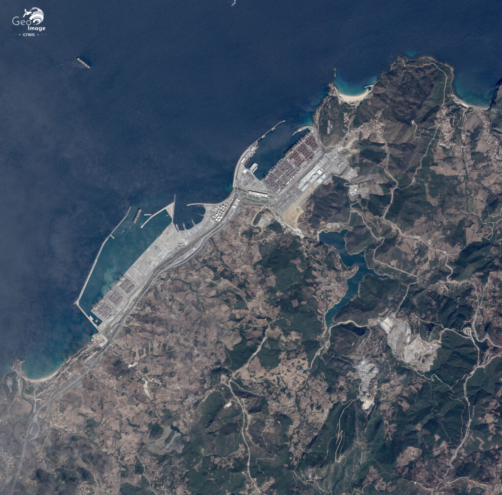 Vue satellite du port de Tanger Med.