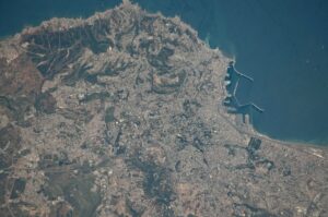 Vue astronautique d'Alger, Algérie.