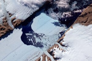 Le glacier Petermann au nord-ouest du Groenland