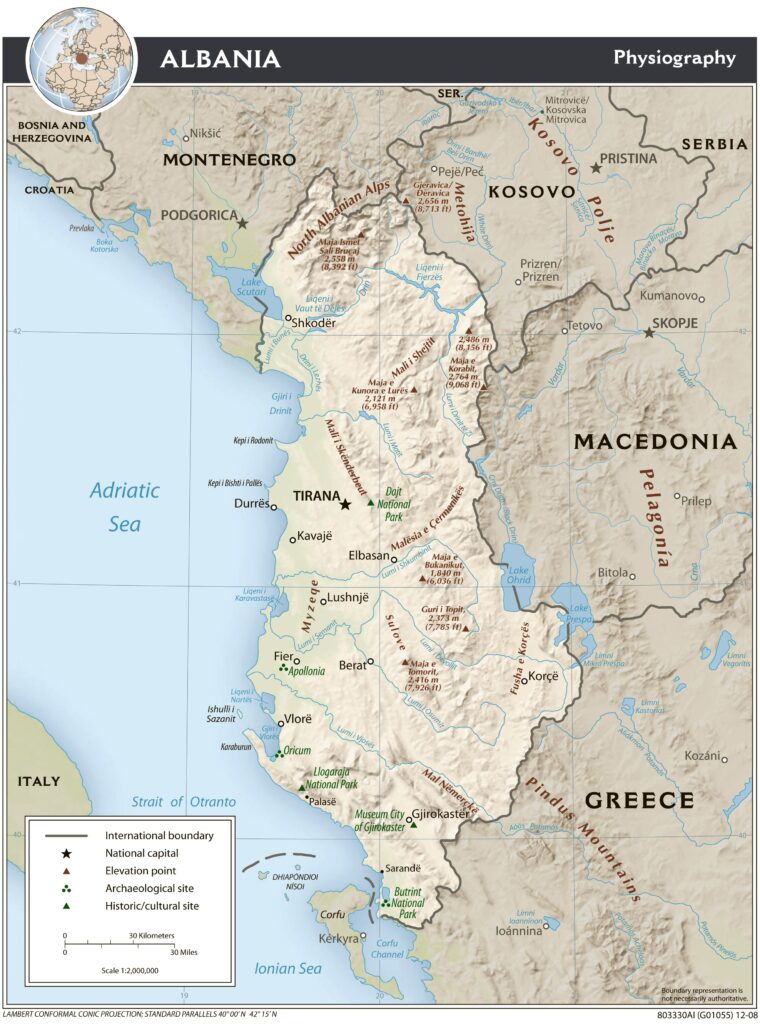 Carte physique de l'Albanie.