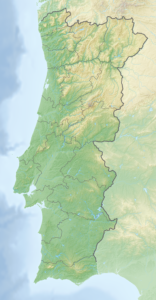 Carte physique vierge du Portugal.