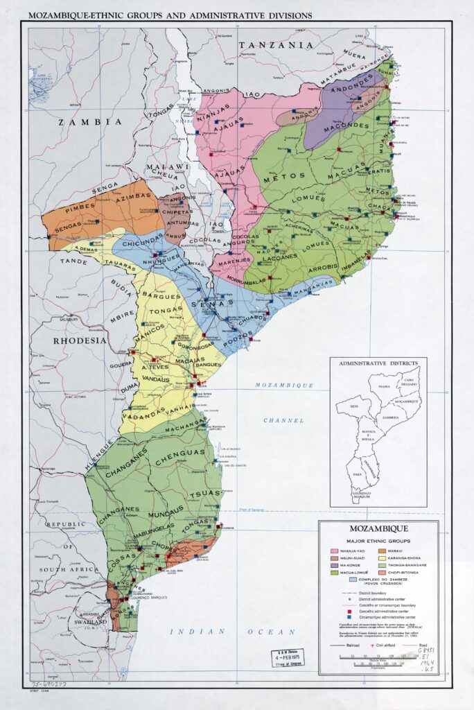 Carte des groupes ethniques du Mozambique.