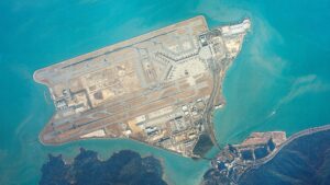 Image satellite de l'aéroport international de Hong Kong en 2016.