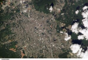 Photo satellite de San Salvador.