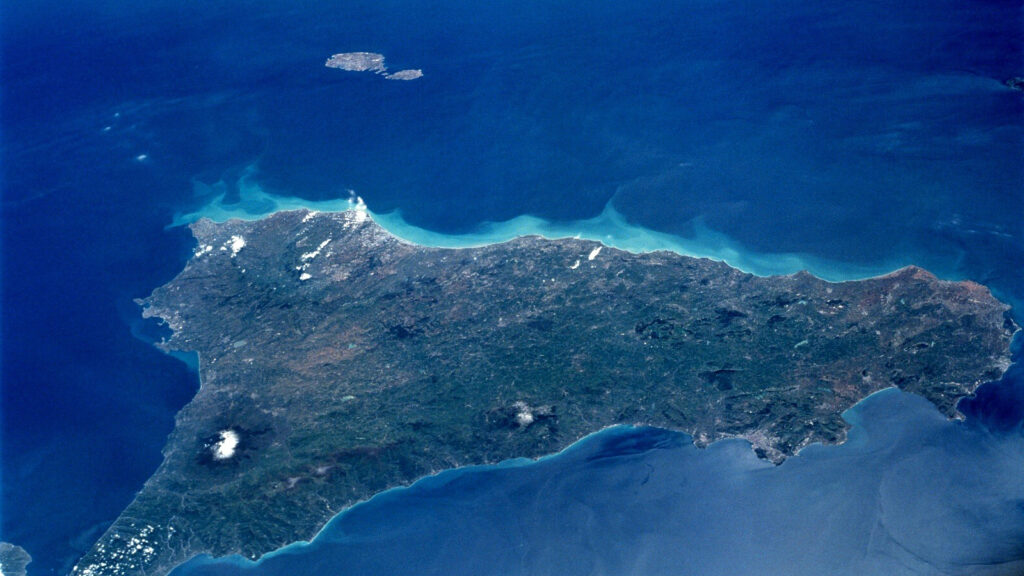 Image satellite de l'île de Sicile