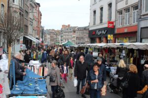 Le marché de Namur un samedi
