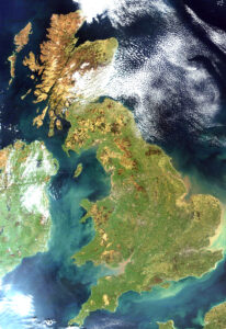 Image satellite de la Grande-Bretagne et de l'Irlande du Nord en avril 2002.