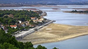 Le village et la plage de La Franqui, une station balnéaire sur la commune de Leucate (Aude).