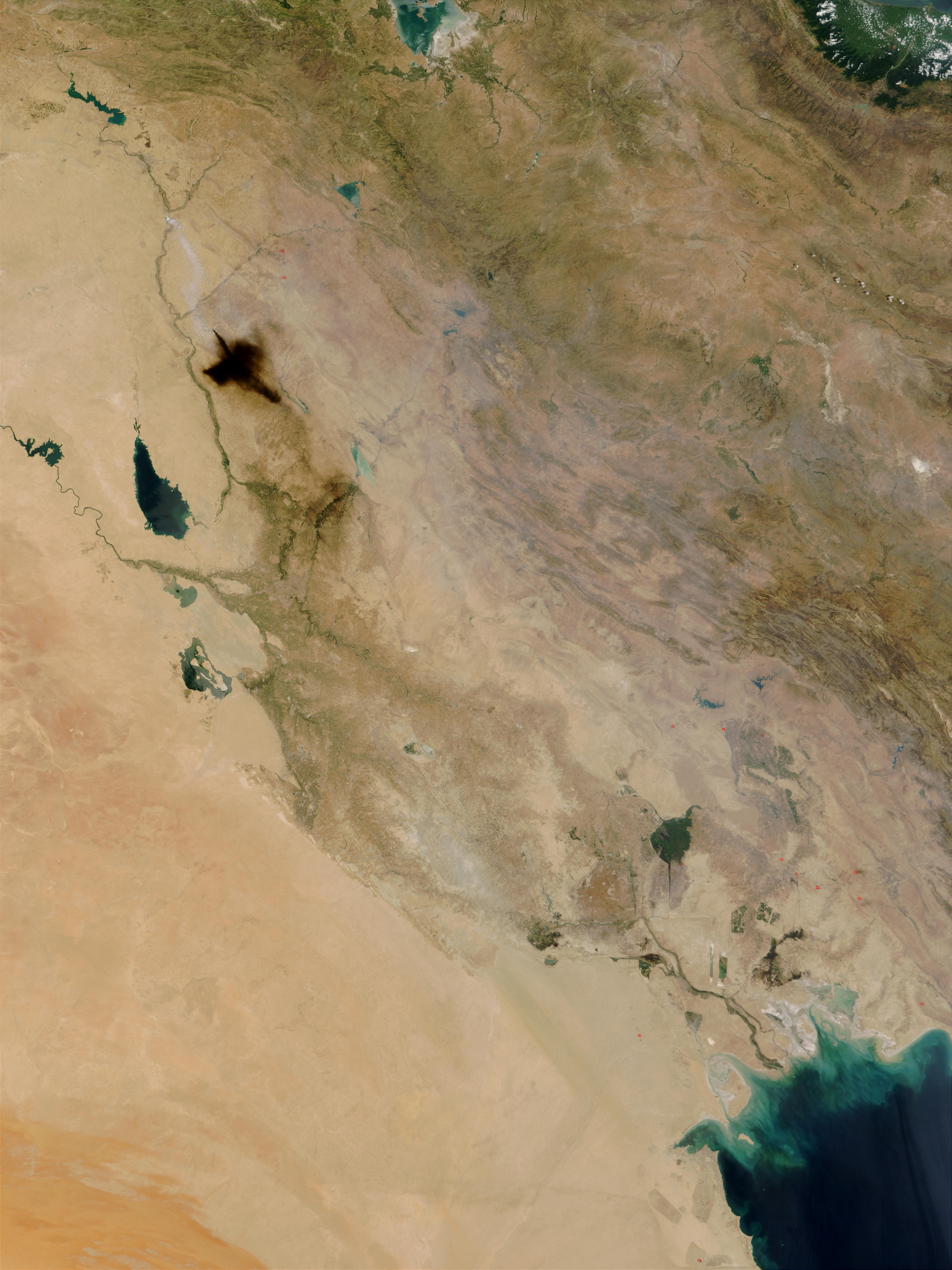 Toxic sulfur smoke across Iraq - Full size