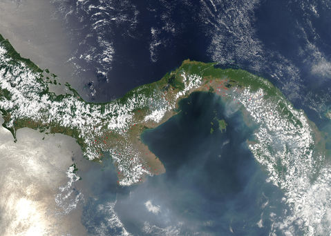 Imagen satelital de Panamá 