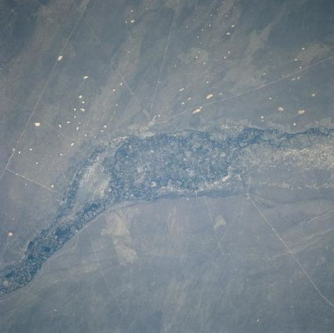 Imagen satelital del valle del río Negro, Argentina