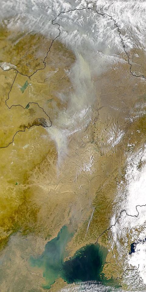 Humo o polvareda encima de China