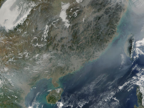 Contaminación atmosférica oscurece la costa de China