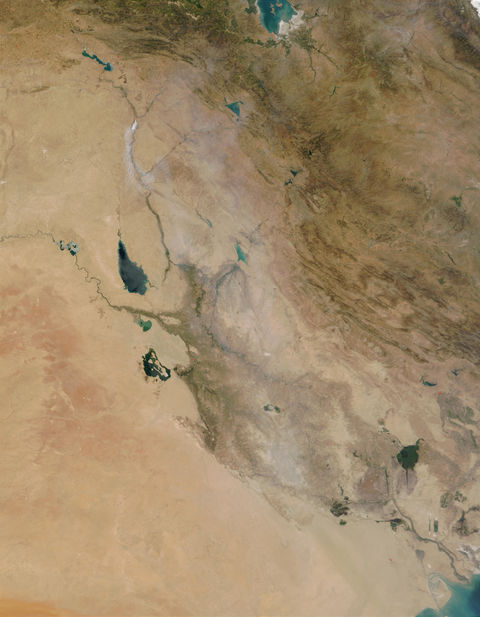 Humo tóxico de azufre a través de Iraq