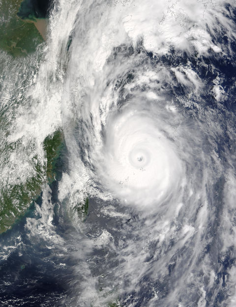 Typhoon Maemi (15W) off China