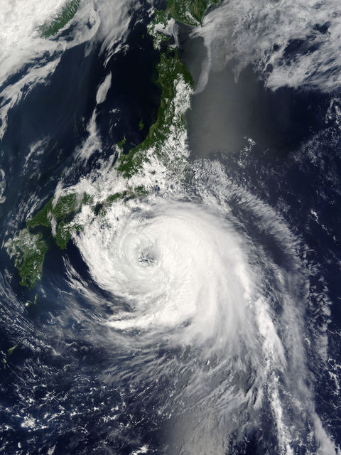 Typhoon Namtheun (13W) south of Japan