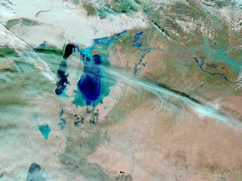 Floods along the Syr Darya River, Kazakhstan (false color)