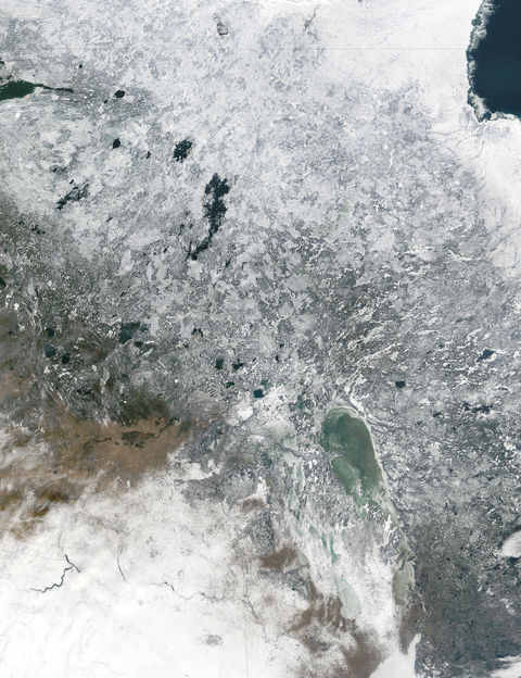 Snow in central Canada