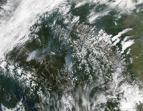 Incendios en Columbia Británica (seguimiento satelital de la tarde)