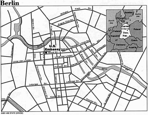 Berlin (East) Map, former East Germany 1986