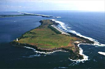 Isla Cardon, Puerto de Corinto, Nicaragua