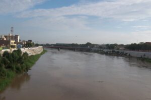 Río Piura en Piura.
