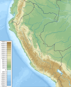 Mapa físico en blanco del Perú.