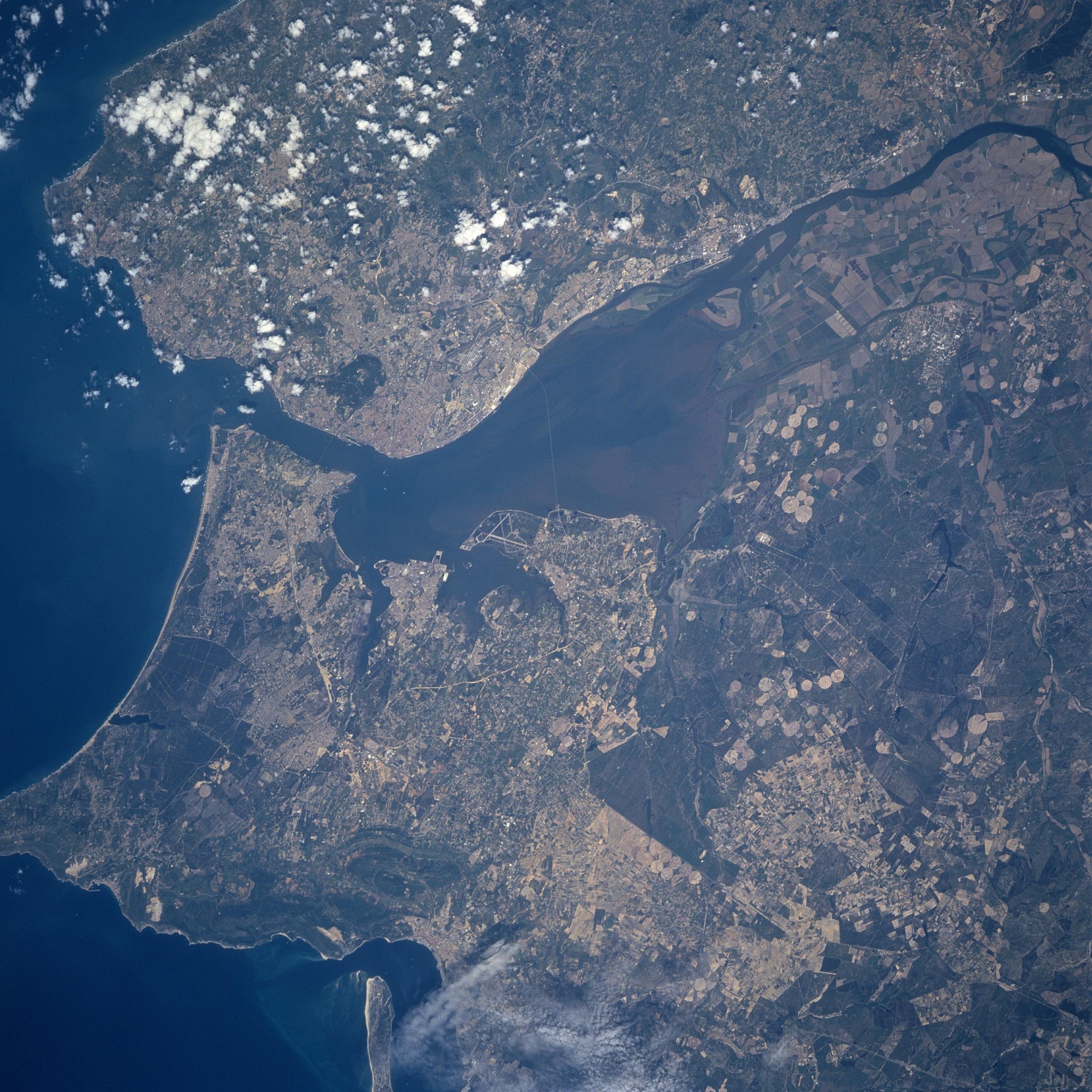 mapa de lisboa satelite Satellite Image, Photo of Lisbon, Portugal